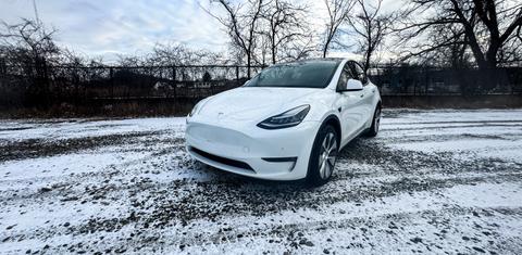 Tesla Model Y 2021