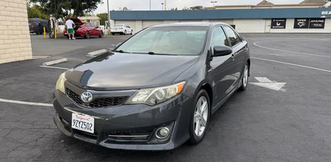 Toyota Camry Hybrid 2014