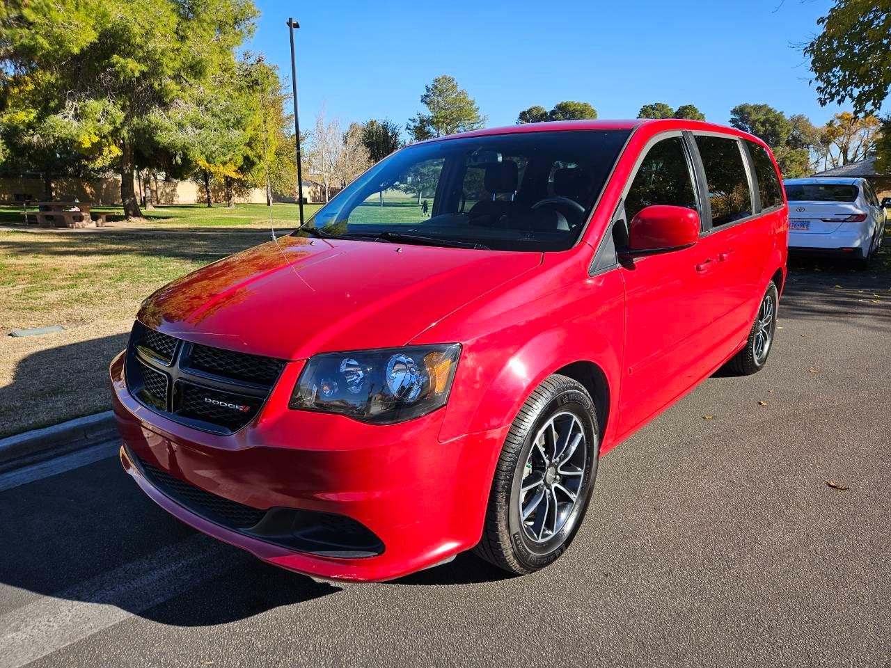 Dodge Grand Caravan 2016 in 