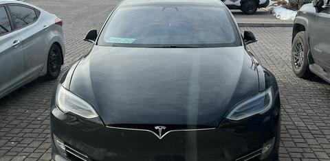 Tesla Model S 2020