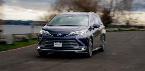 Toyota Sienna 2025