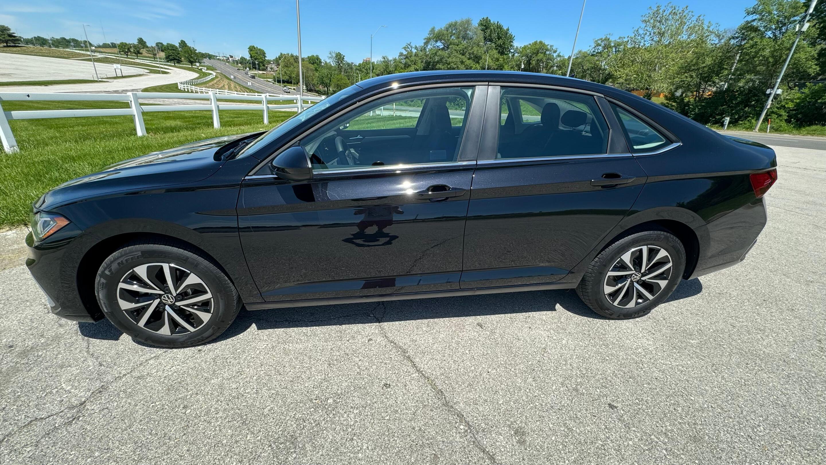 Volkswagen Jetta 2025 in Kansas City, MO