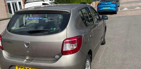 Dacia Sandero 2015