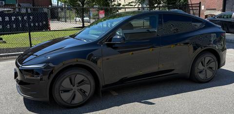 Tesla Model Y 2026