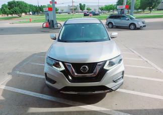 Nissan Rogue car
