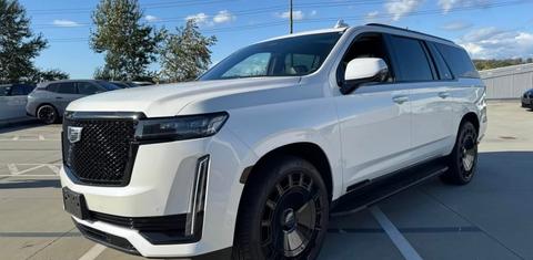 Cadillac Escalade ESV 2023