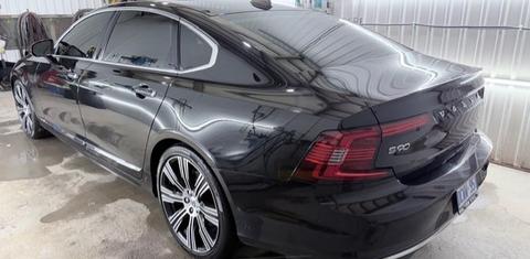 Volvo S90 2022