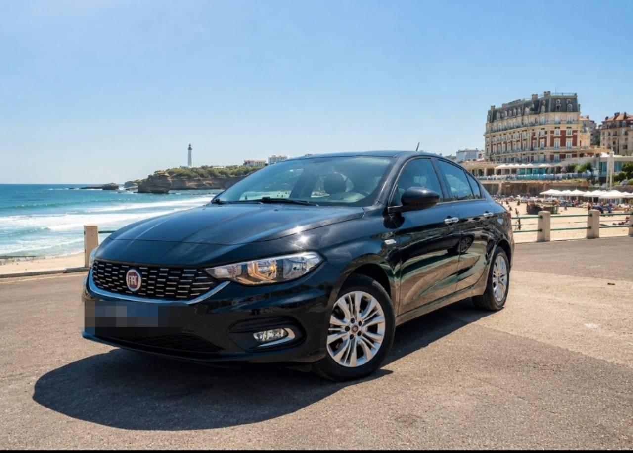 FIAT TIPO 2018 à Biarritz