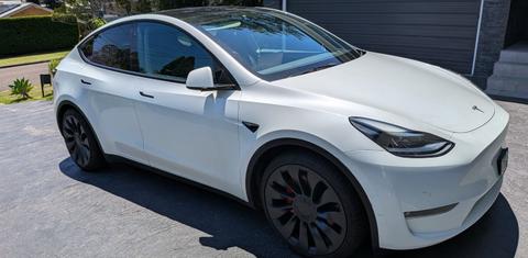 Tesla MODEL Y 2023