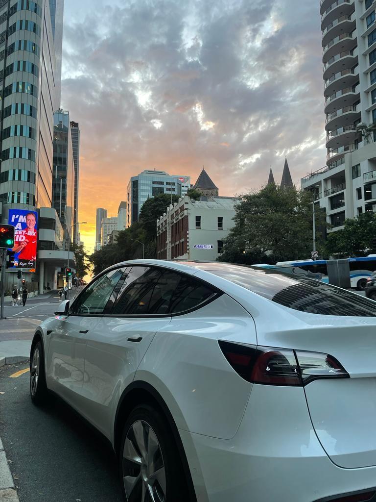 Tesla MODEL Y 2022 in Surfers Paradise