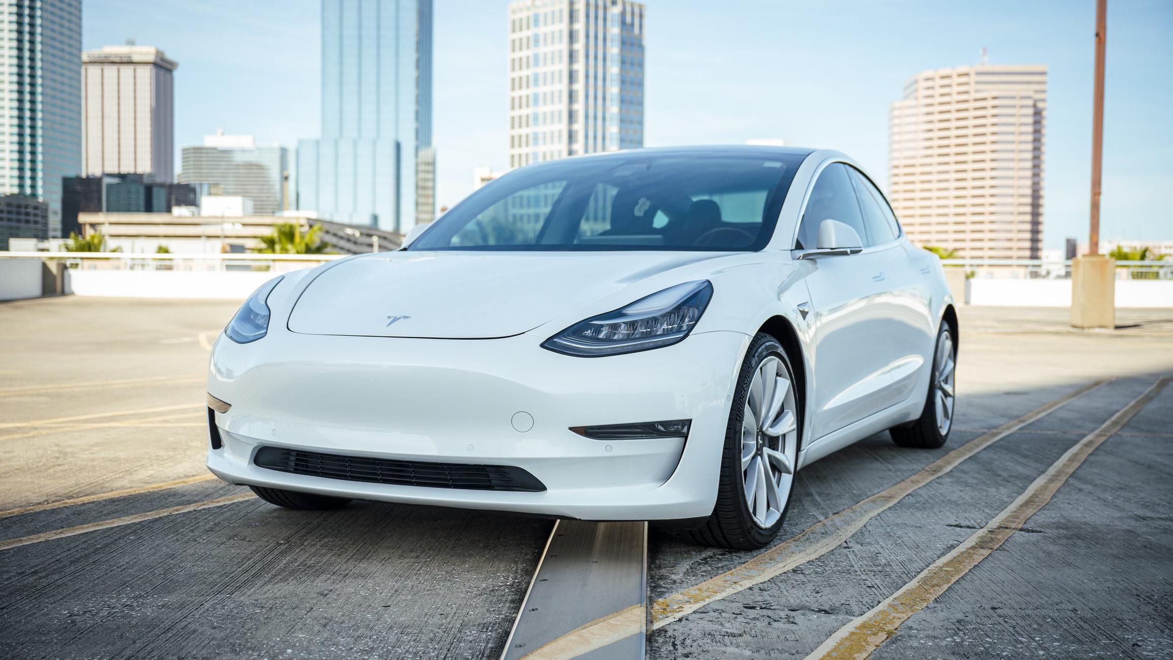 Tesla Model 3 2018 in Tampa, FL