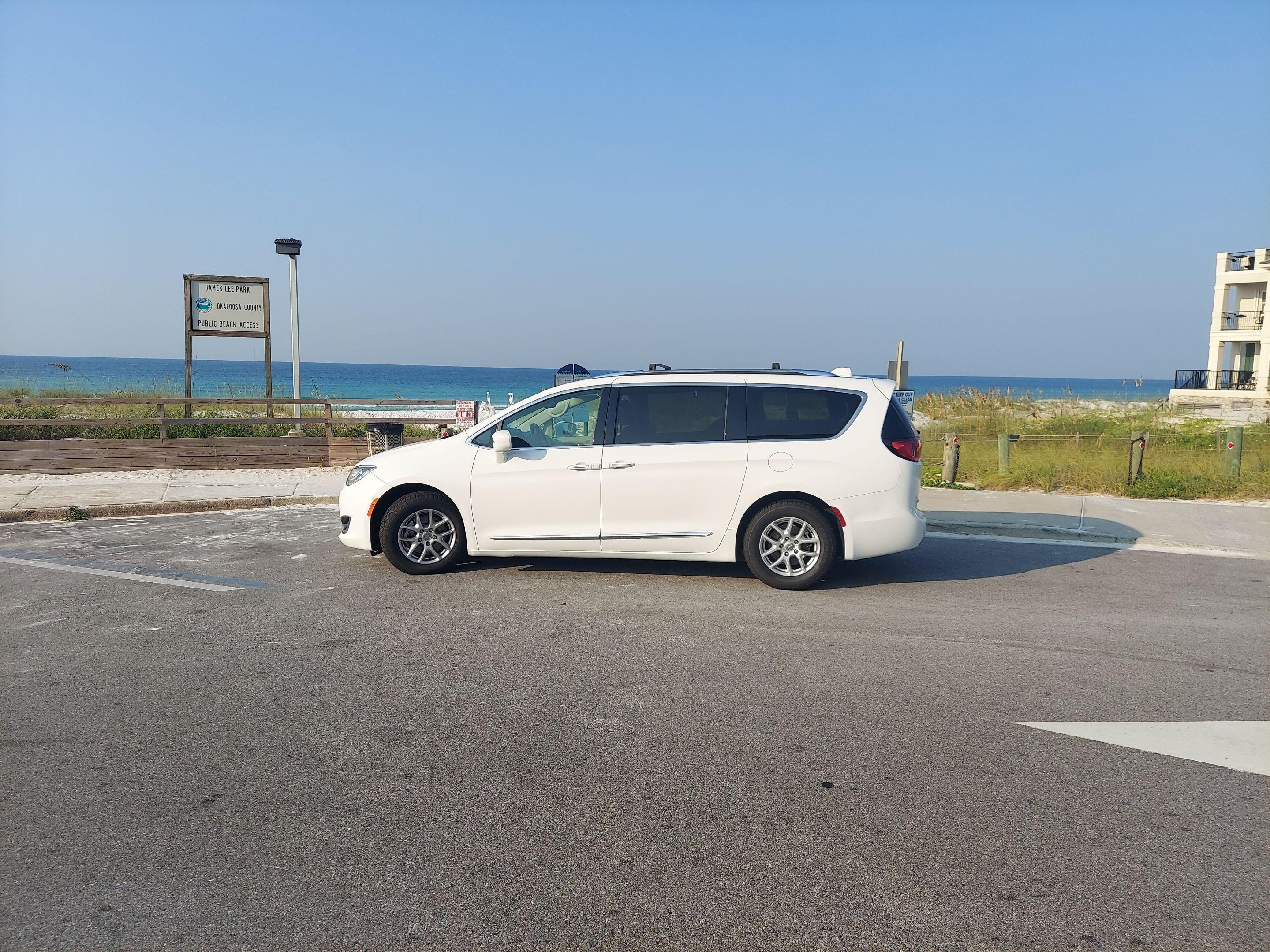 Chrysler Pacifica 2020 in Destin, FL