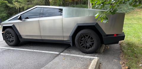 Tesla Cybertruck 2024