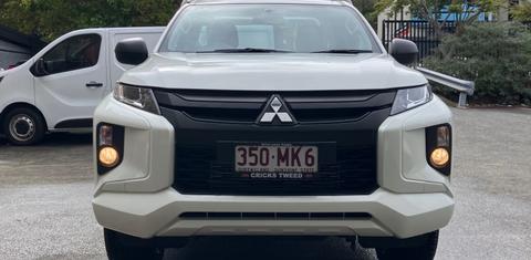 Mitsubishi TRITON 2024