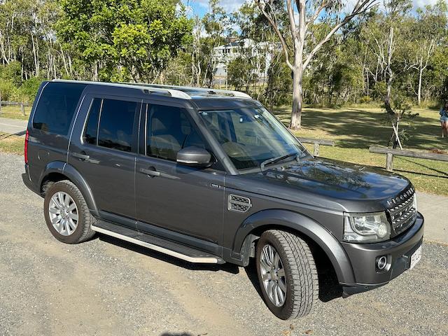 Land Rover DISCOVERY 2014 in East Brisbane