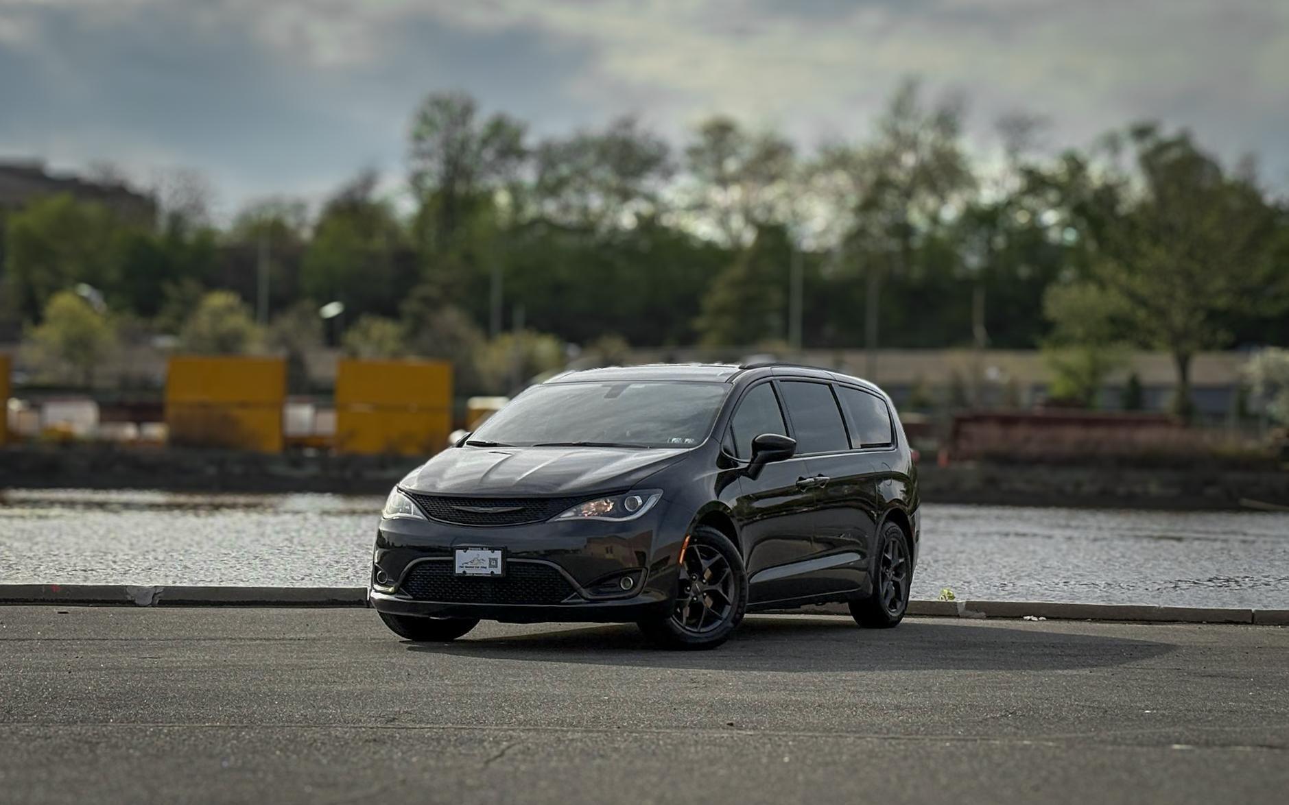 Chrysler Pacifica 2019 in Philadelphia, PA
