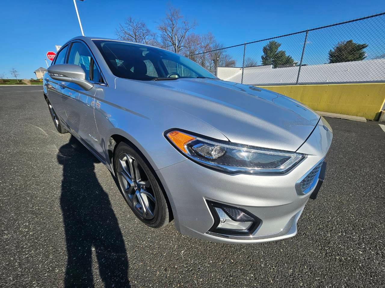 Ford Fusion Hybrid 2019 in 