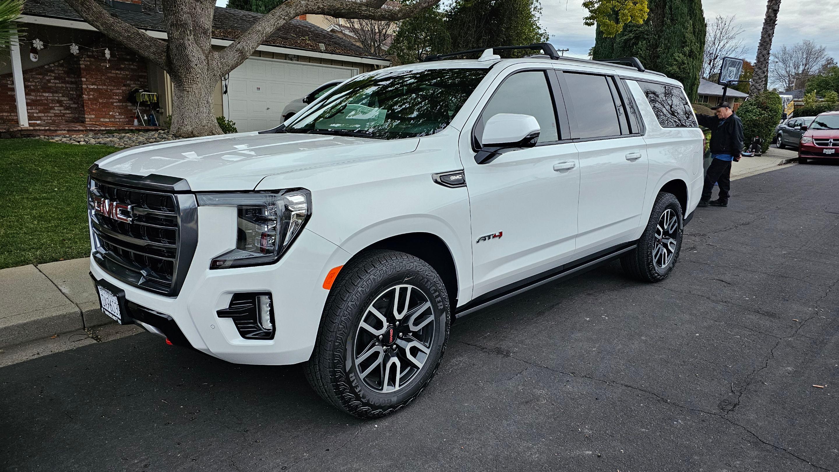 GMC Yukon XL 2024 in Concord, CA