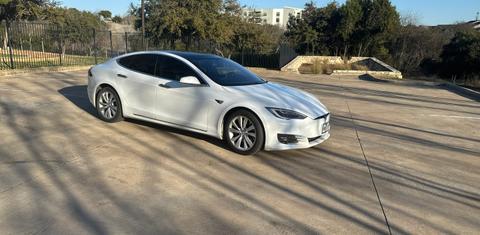 Tesla Model S 2017