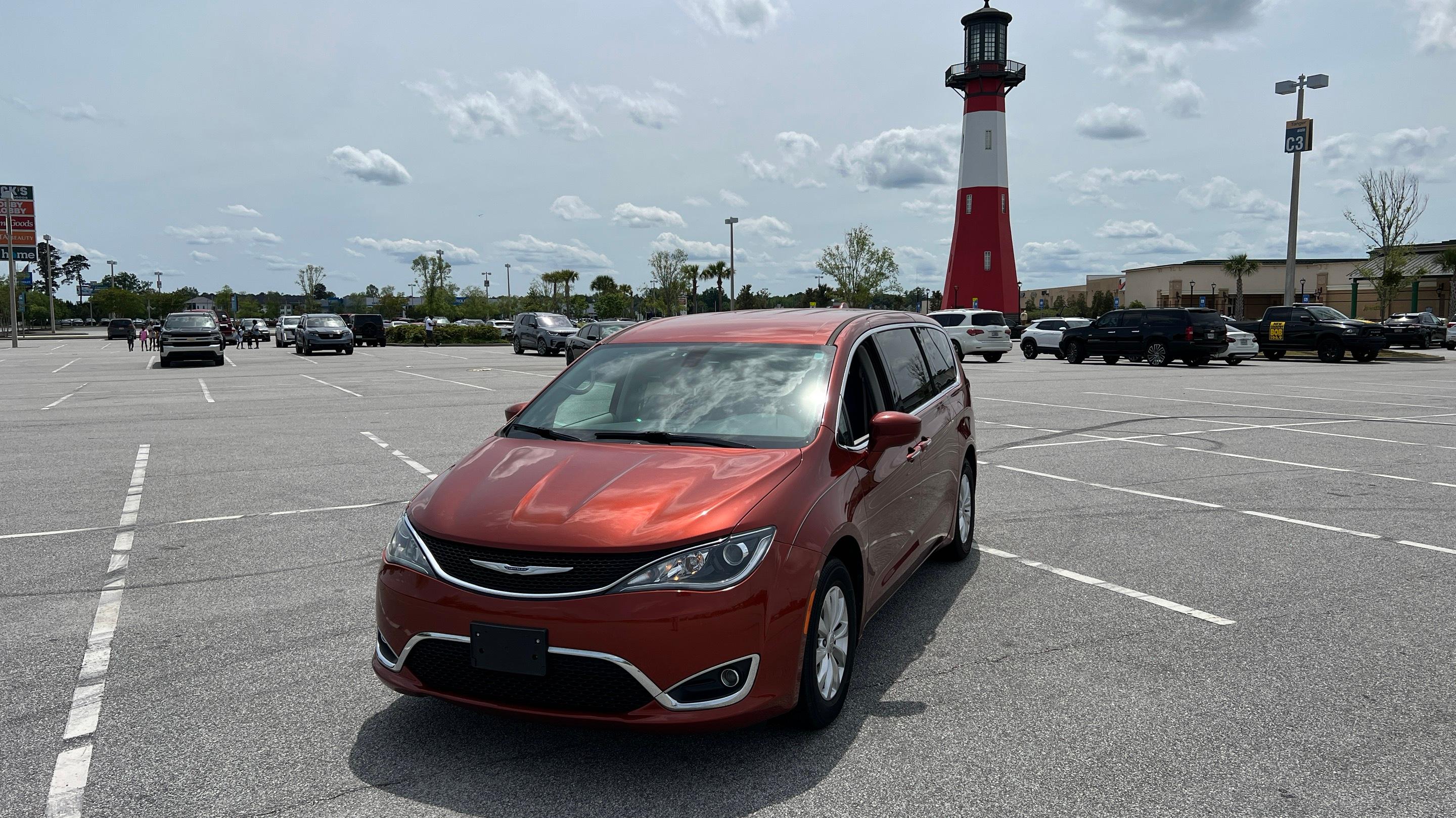 Chrysler Pacifica 2018 in Savannah, GA