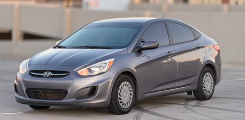 Hyundai Accent 2015