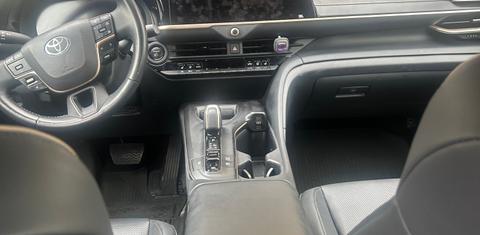 Toyota Crown 2023