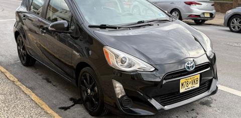 Toyota Prius c 2015