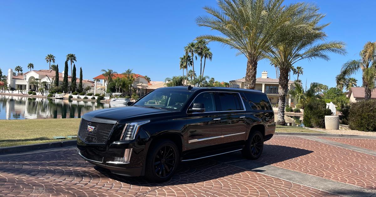 Cadillac Escalade ESV 2019 rental in Gilbert, AZ by Robert T. Turo