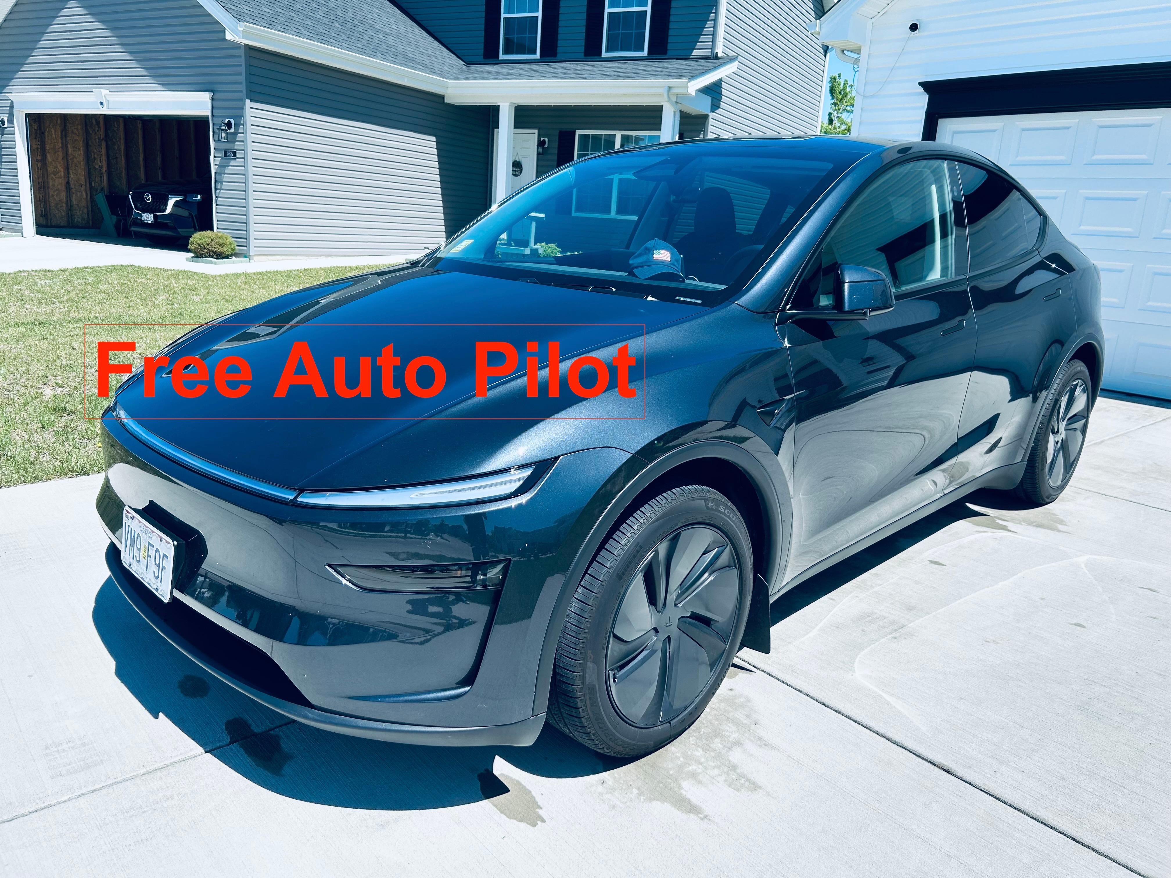 Tesla Model Y 2026 in Saint Charles, MO