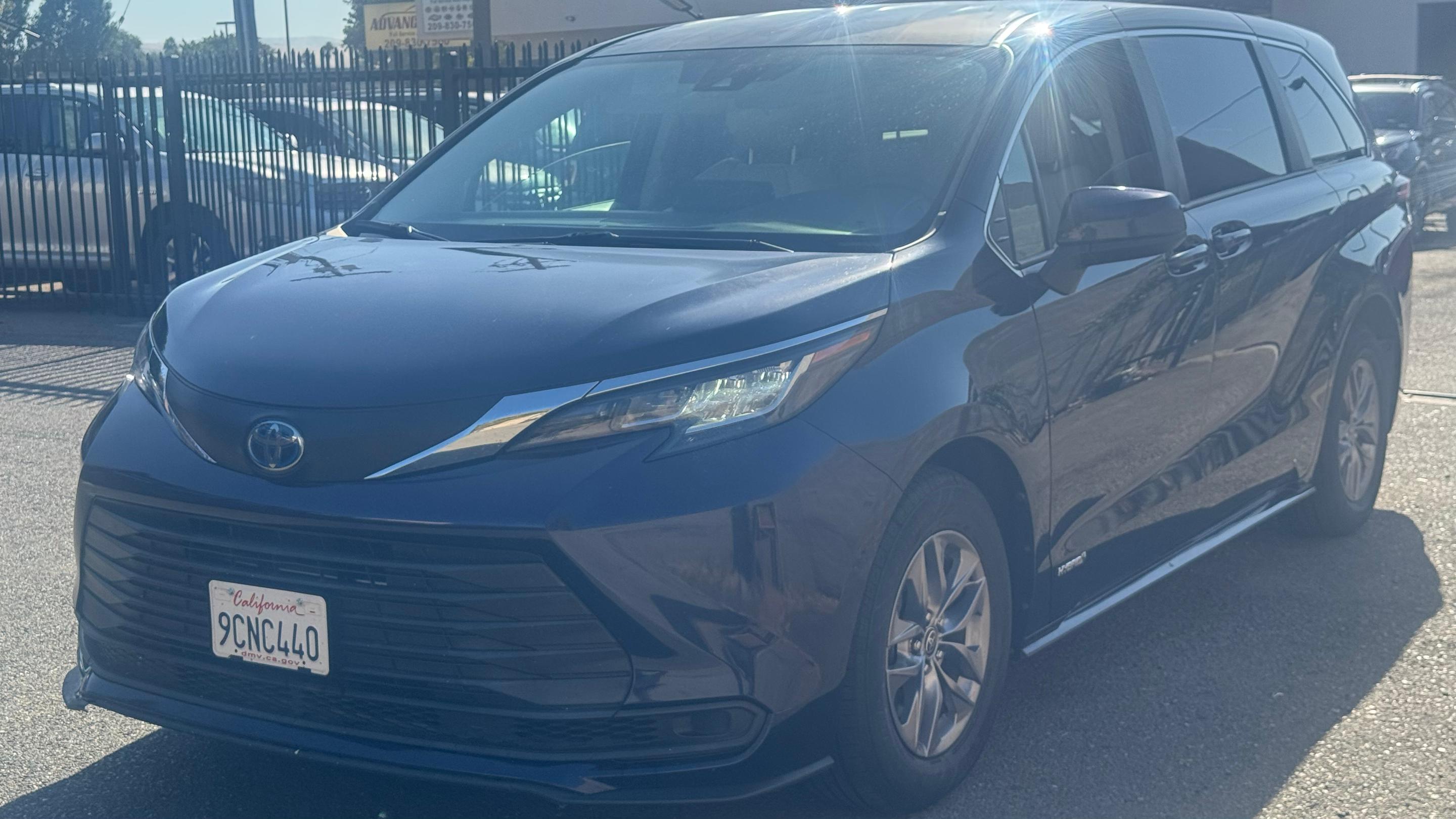 Toyota Sienna 2021 in Tracy, CA