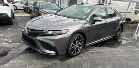 Toyota Camry 2024