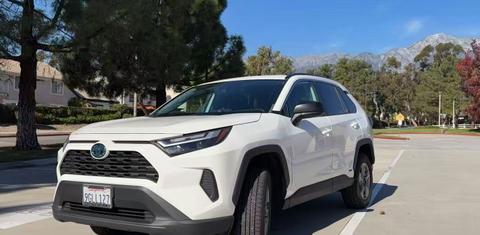 Toyota RAV4 Hybrid 2023