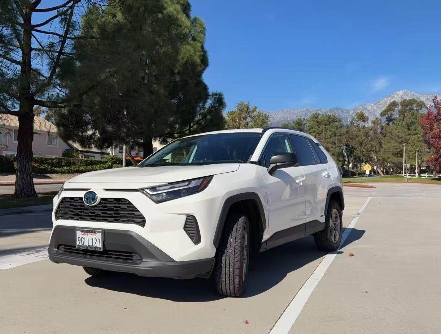 Toyota RAV4 Hybrid 2023 in Rancho Cucamonga, CA