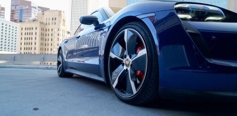 Porsche Taycan 2021