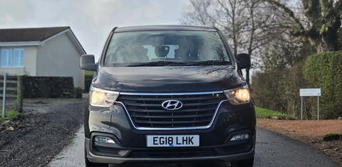 Hyundai i800 2018