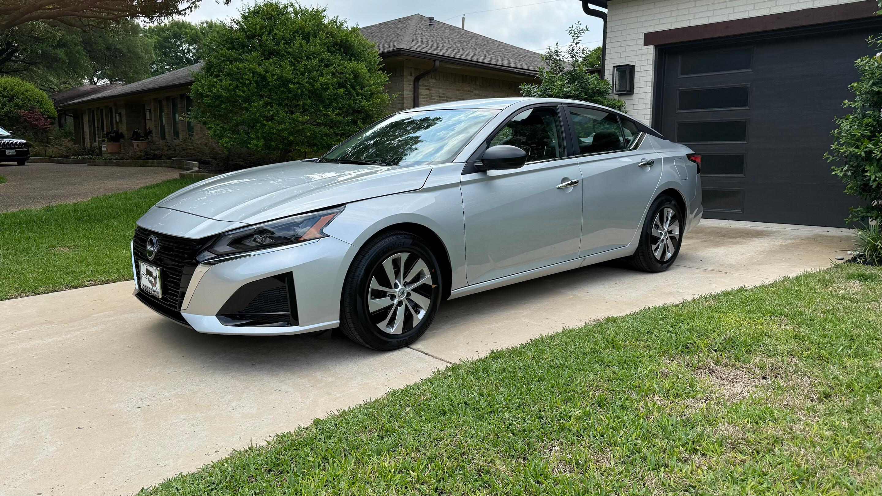 Nissan Altima 2025 in Dallas, TX