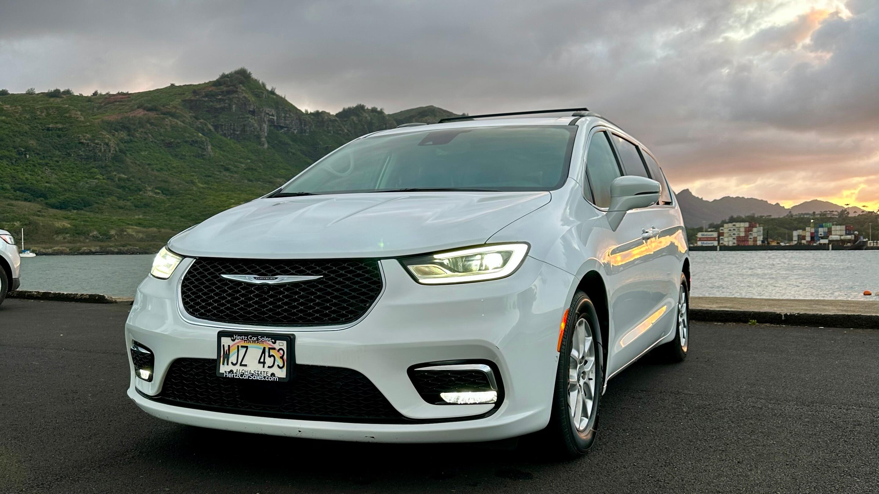 Chrysler Pacifica 2022 in Lihue, HI