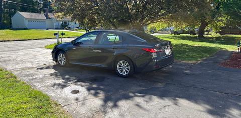 Toyota Camry Hybrid 2025