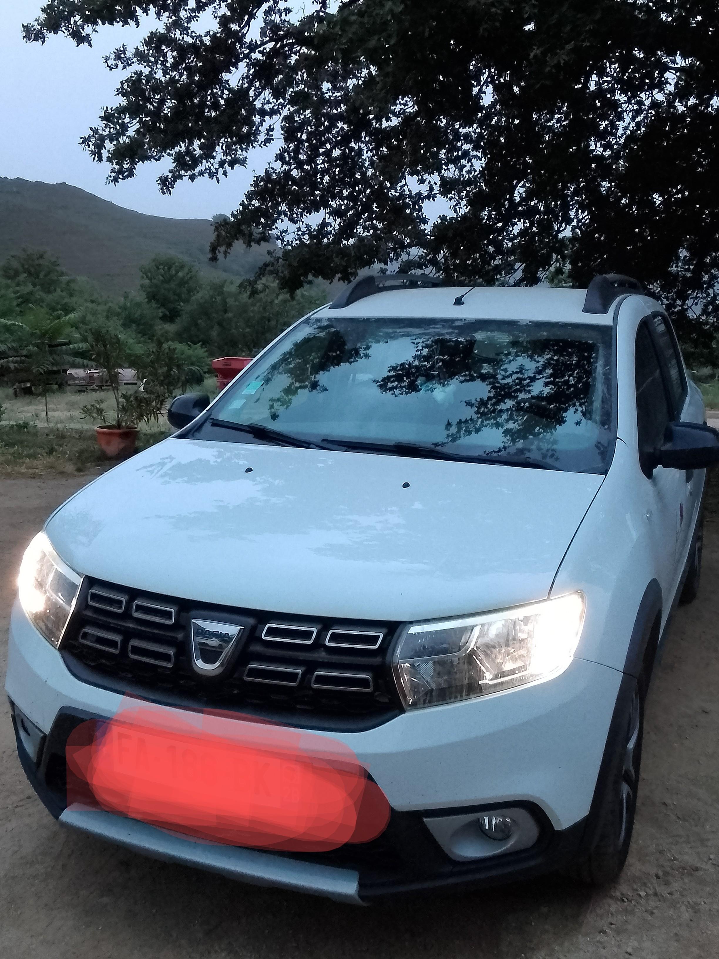 Dacia SANDERO 2018 in Nessa