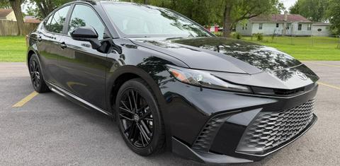 Toyota Camry Hybrid 2025