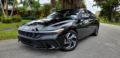 Hyundai Elantra 2025