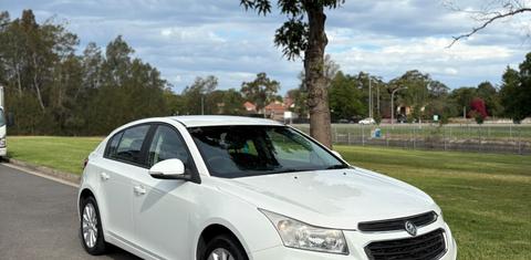 Holden CRUZE 2016