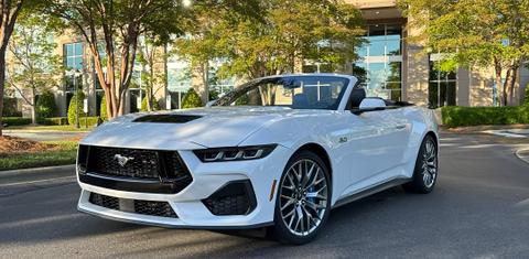 Ford Mustang 2024