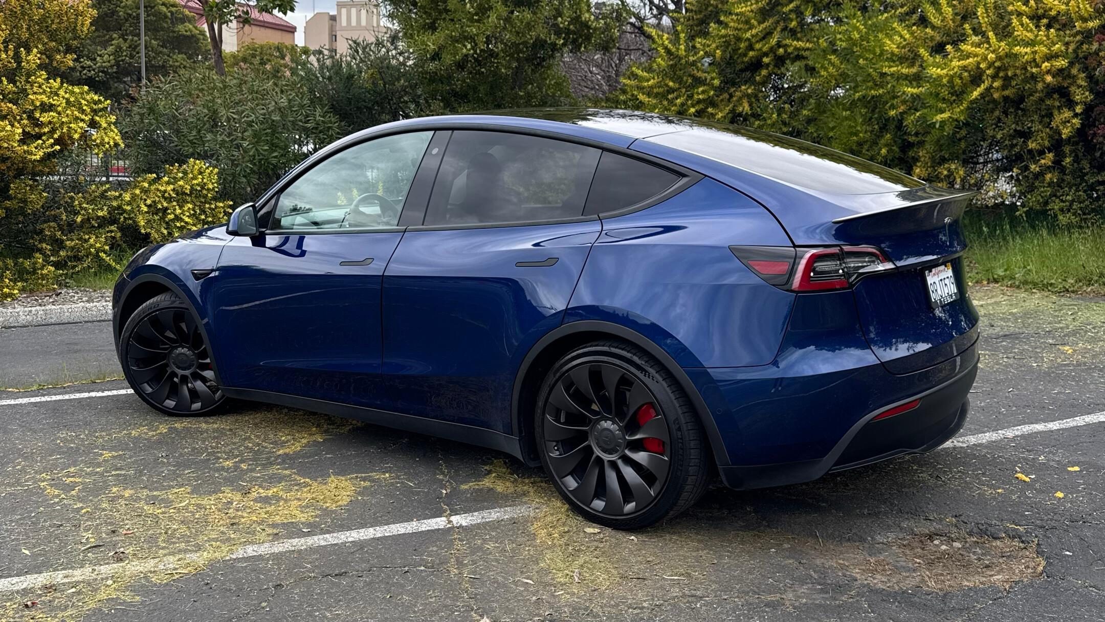 Tesla Model Y 2020 in 