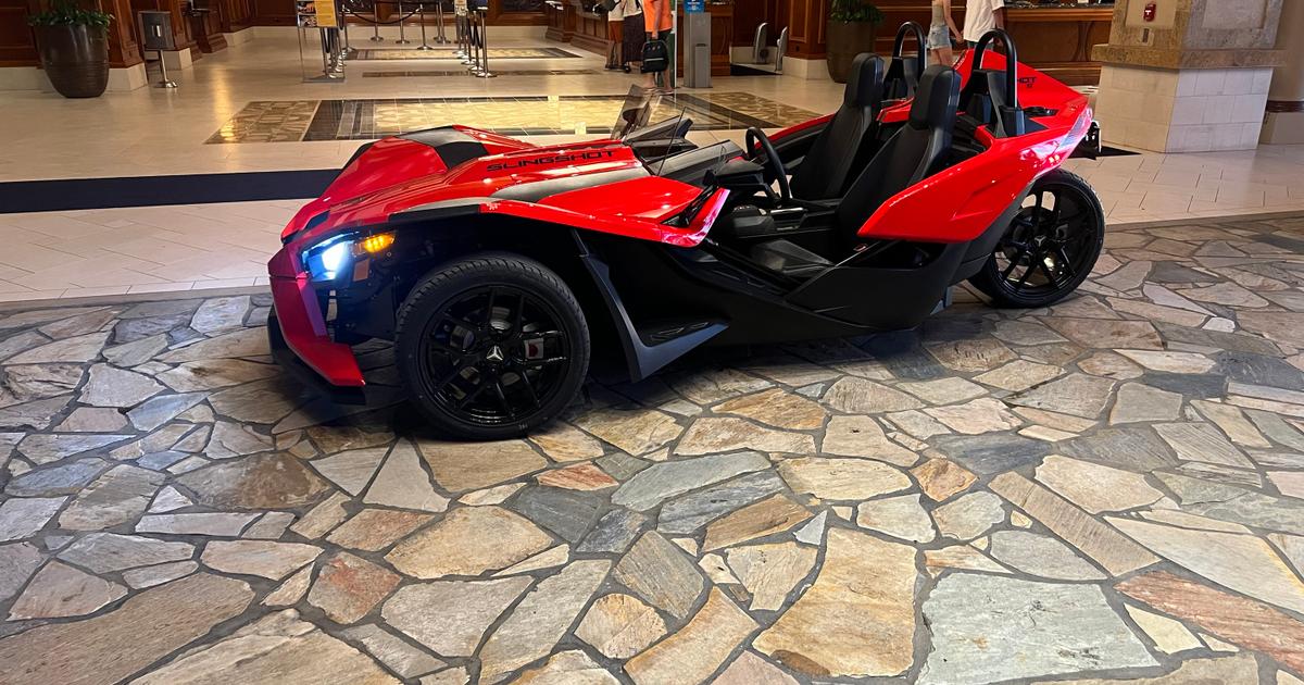 Polaris Slingshot 2022 rental in Honolulu, HI by Roy K. Turo