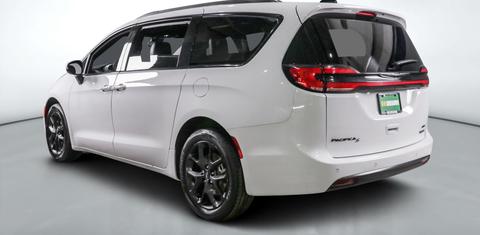 Chrysler Pacifica 2023