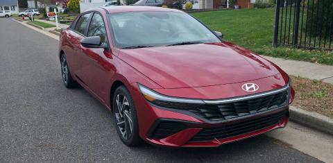 Hyundai Elantra 2025