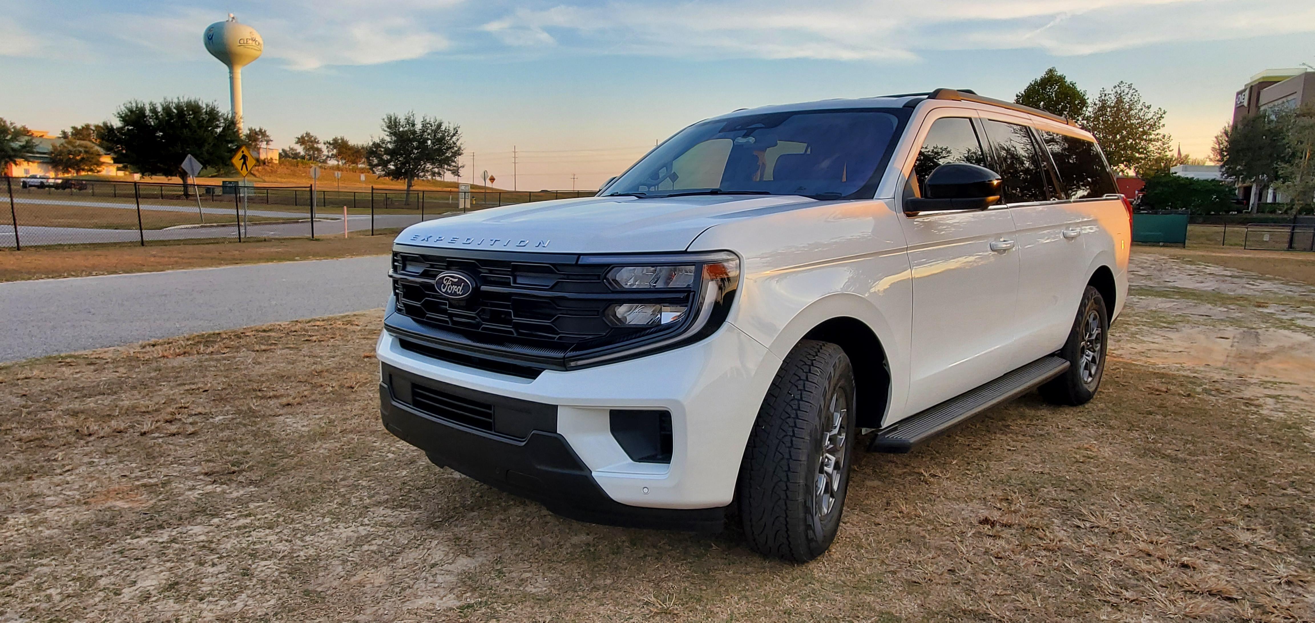 Ford Expedition Max 2025 rental in Clermont, FL by C.WORLD | Turo