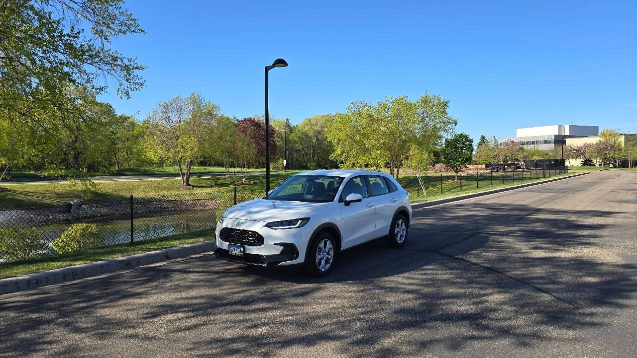 Honda HR-V 2025 in Bloomington, MN