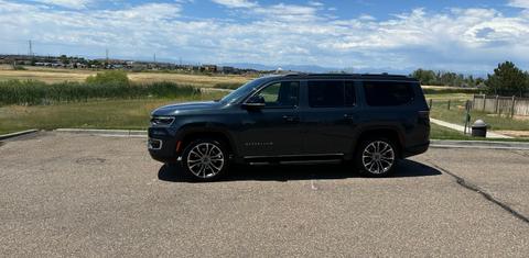 Jeep Wagoneer 2024